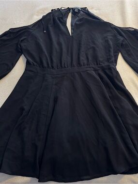 Forever 21 Black Long-Sleeve Skater Dress